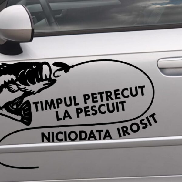 Sticker Pescuit – Timpul Petrecut La Pescuit Niciodată Irosit
